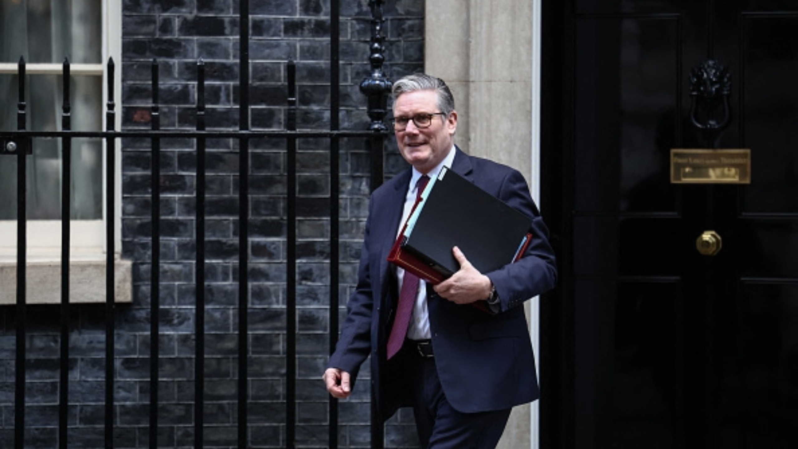 Picture of Keir Starmer outside number 10 Downing Street